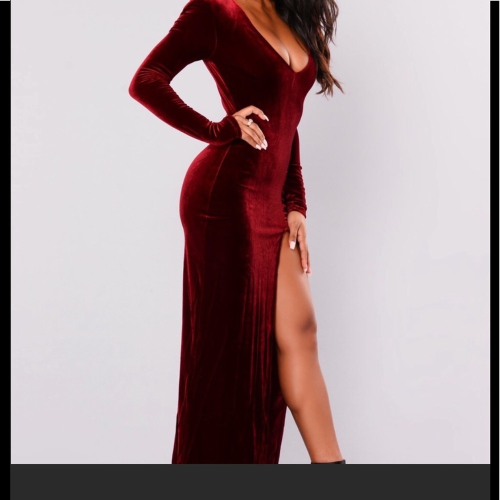 FashionNova velvet holiday dress
